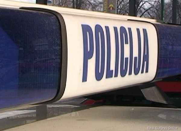 policija-auto