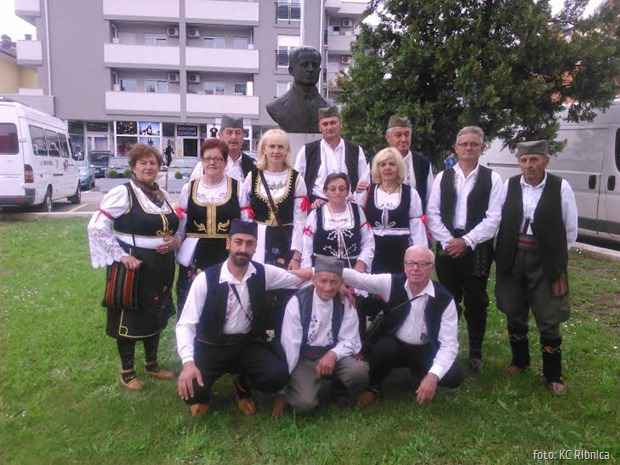 Ženska pevačka grupa Ribnica 2 Ženska pevačka grupa Ribnica 2