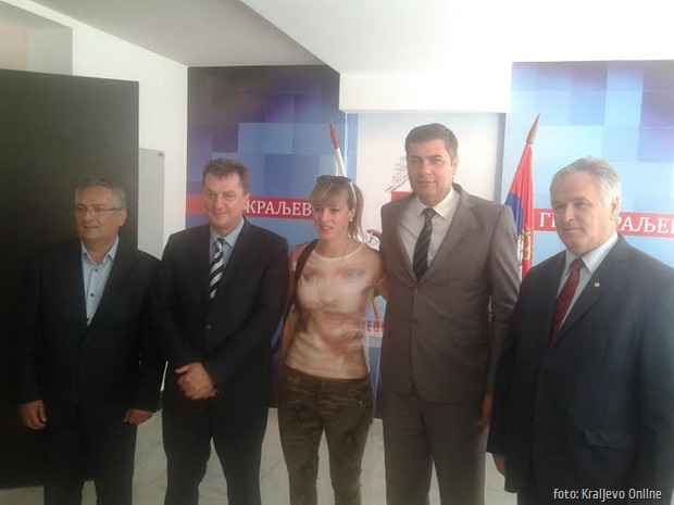 Nevena Jovanović u gradskoj kući Nevena Jovanović u gradskoj kući