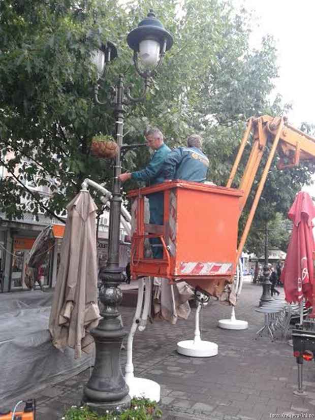 Kadelaber i cveće 1