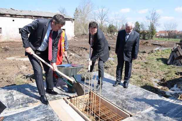 Dom učenika Verbić i Ilić