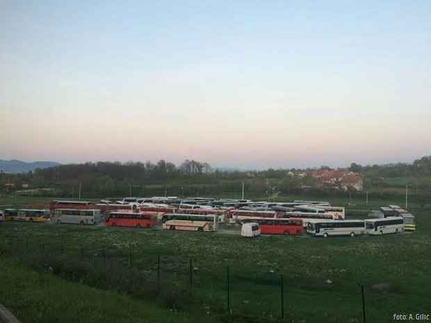 SNS autobusi u Žiči