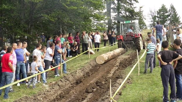 Ivanjica traktorijada avgust 2016 GZS 01