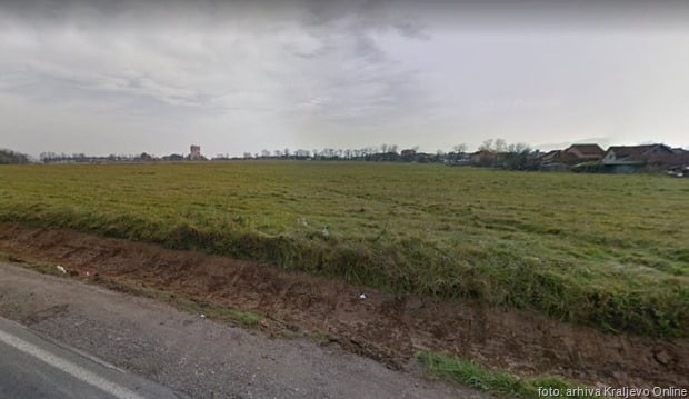 Ratarsko imanje pogled sa Ibarske magistrale ka vodotornju