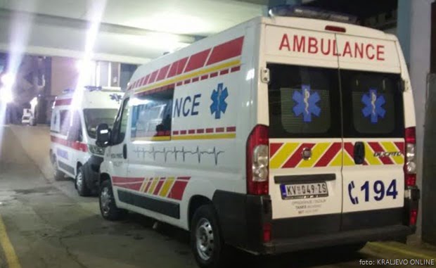 Hitna pomoć noć vozilo2 Hitna pomoć noć vozilo2