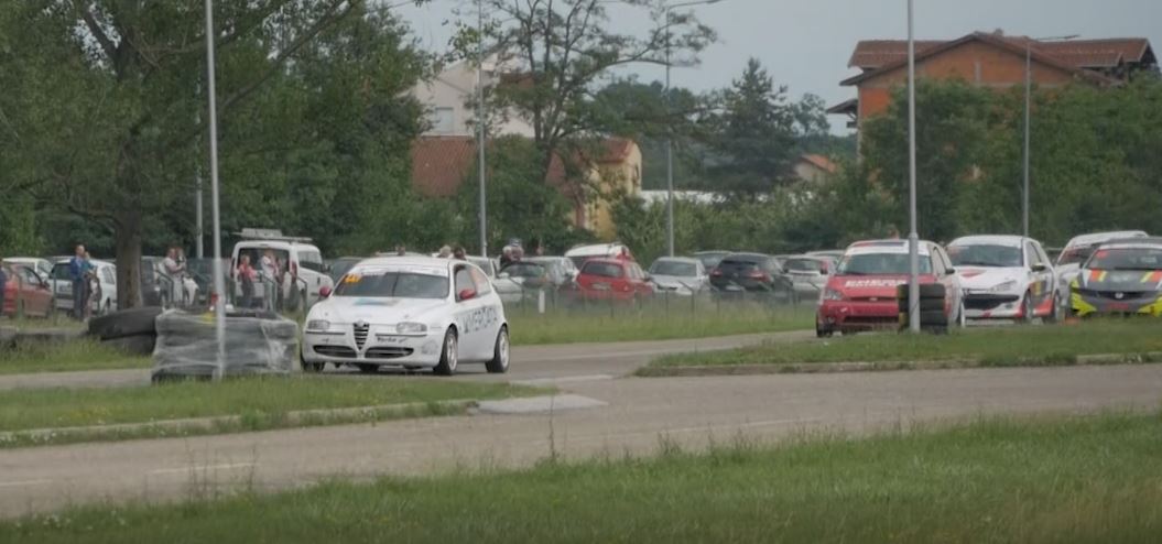 Na Autodromu Beranovac, u subotu i nedelju, održana je auto-trka na kružnim stazama NAGRADA KRALjEVA 2022 – „Beranovac 50 godina“, u organizaciji AMSK „KV Racing Team“, uz pomoć Sportskog saveza Kraljeva i Grada Kraljeva.